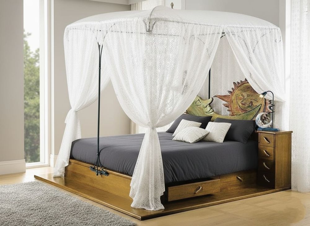 Letto a baldacchino sole e luna con comodini e tendaggi